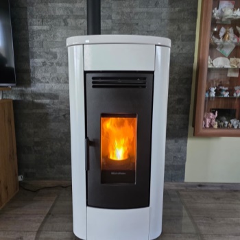 EXTRAFLAME peletová kamna Klaudia Plus 5.0 Evo