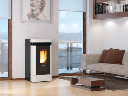 EXTRAFLAME peletová kamna Lucia Plus.16